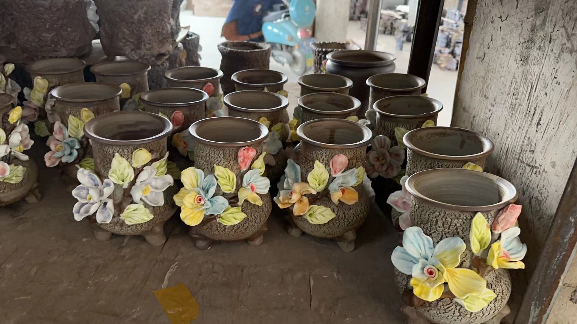 Ceramic Plant Pots with Drainage Hole and Saucers Small Glazed Flower Pot Indoor Planter Succulent Cactus.jpg